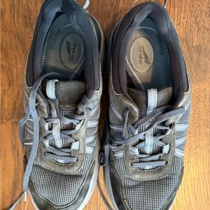 Dansko Women's Gray and Blue Athletic Sneakers